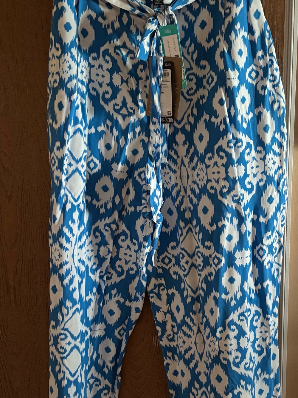 Blue and White Printed Capris with Tie Waist